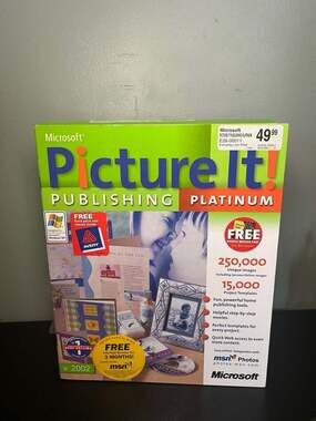 Microsoft Picture It! Publishing Platinum v. 2002 Photo Editing Software Boxed